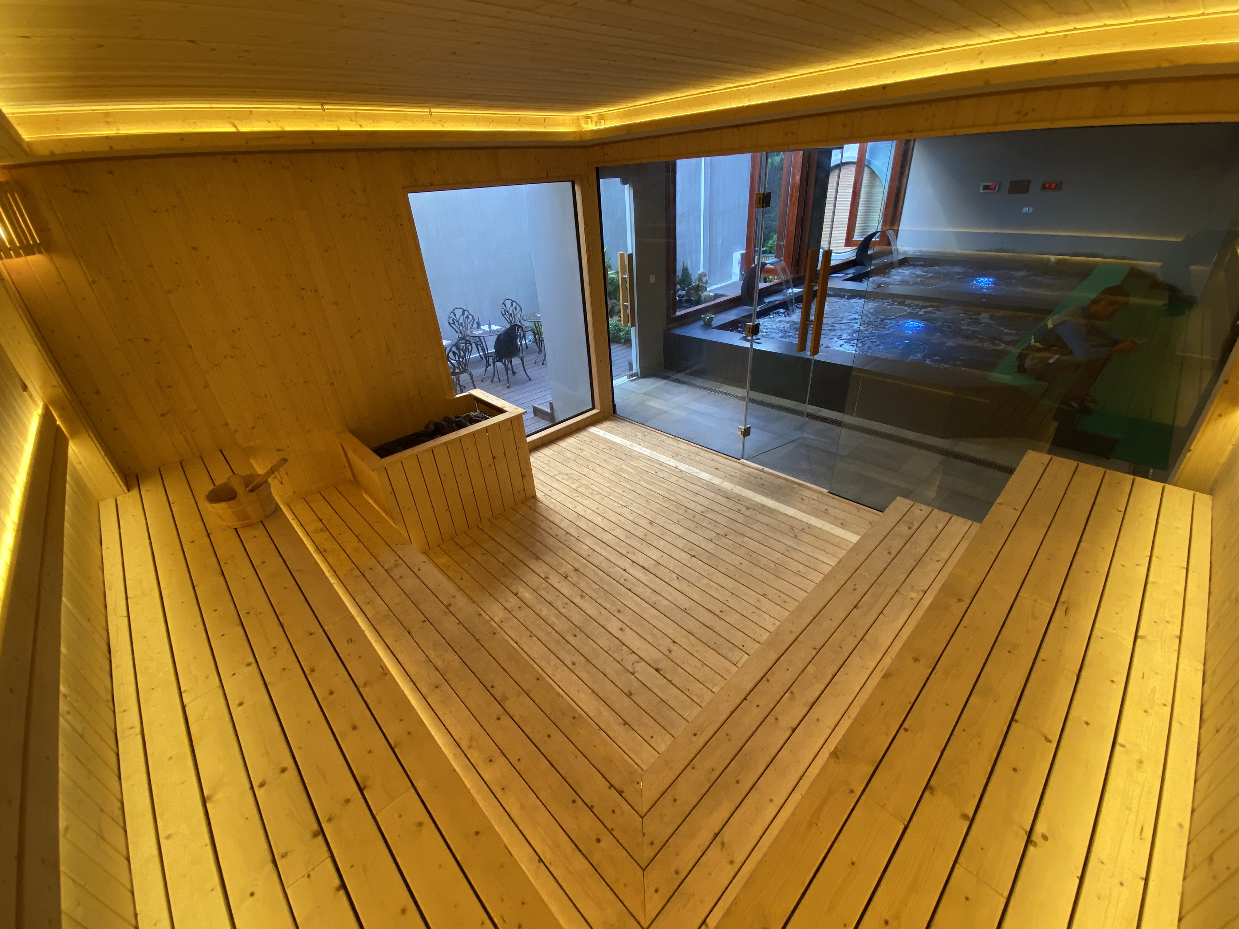 Gallery Images
